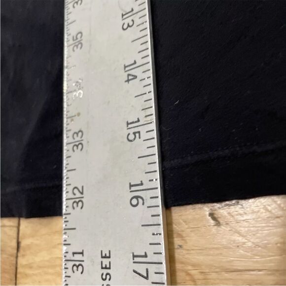 TRULY MADLY DEEPLY Womens L Crop Tee Daisy Black Nature Classic Boho Basic L - Picture 11 of 16